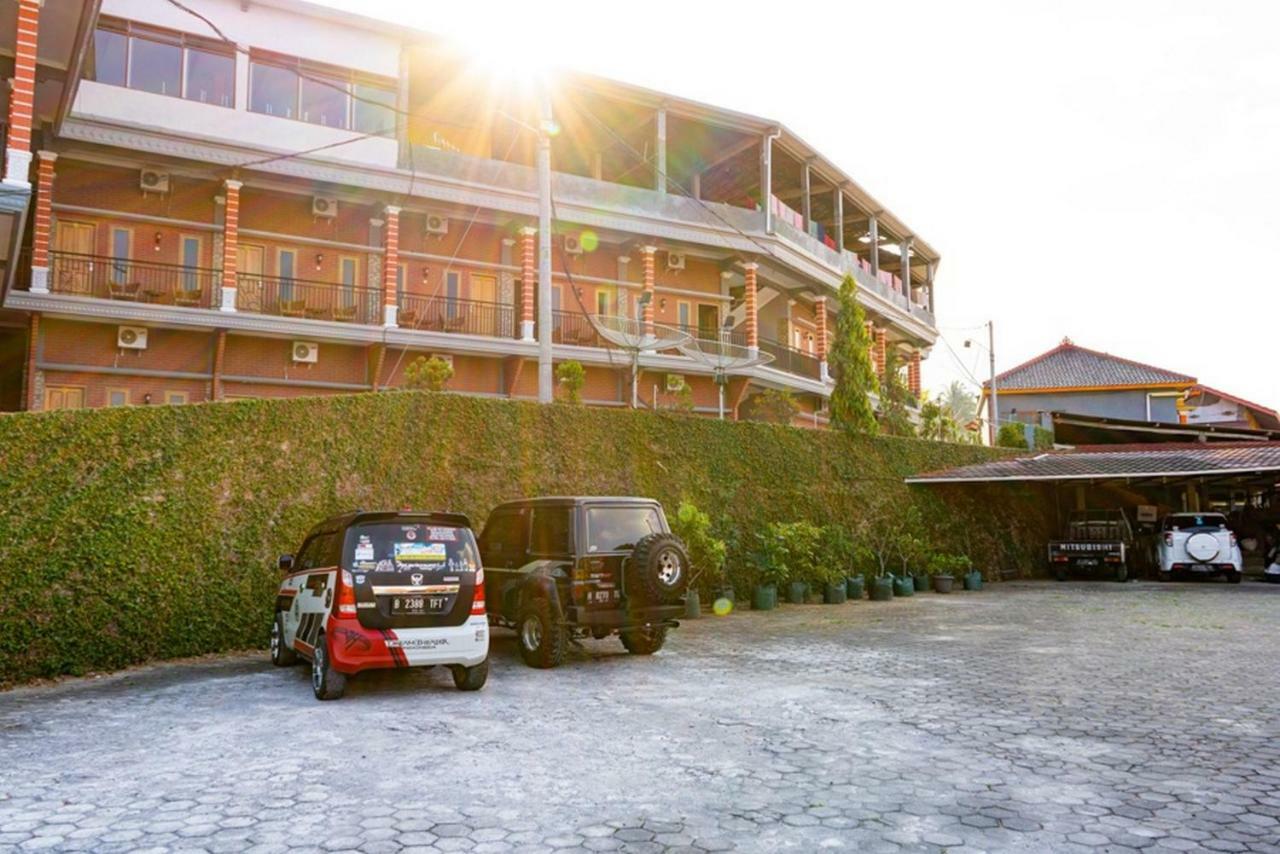 Reddoorz Near Jimbaran Market Bandungan 2* Semarang