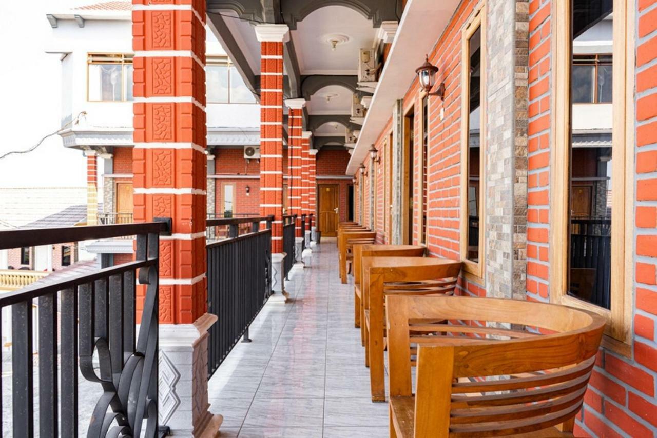 Reddoorz Near Jimbaran Market Bandungan Hotel Semarang
